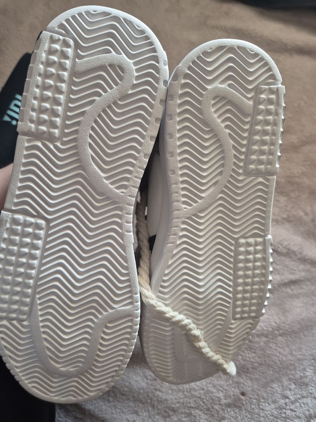 Scarpe da donna: Coole Sneaker Gr 39 - nie getragen – Nuovo (secondo la descrizione) da Zofingen venduto da Just_That_Thing 2