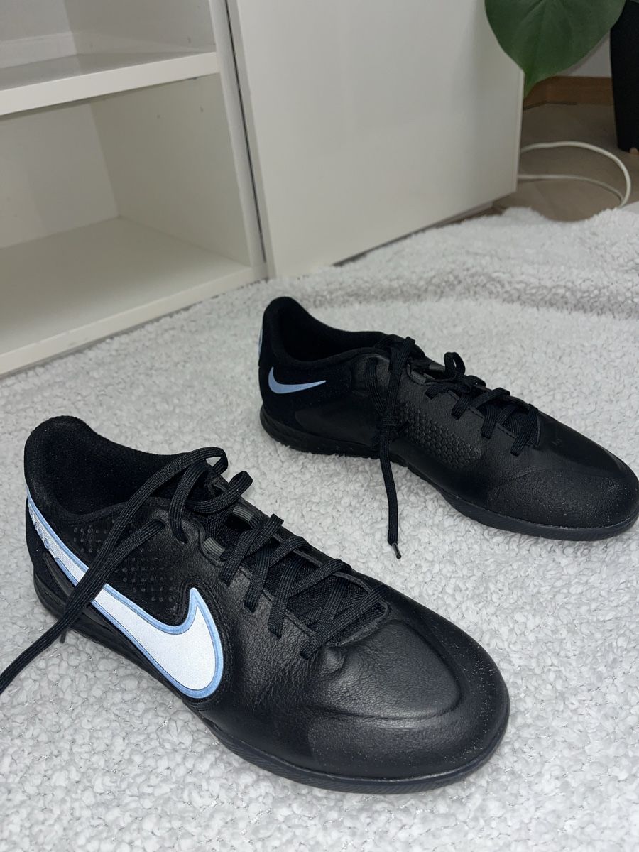 Nike Herrenschuhe: Nike tiempo indoor soccer – Gebraucht aus Pully von ari_78pk 2