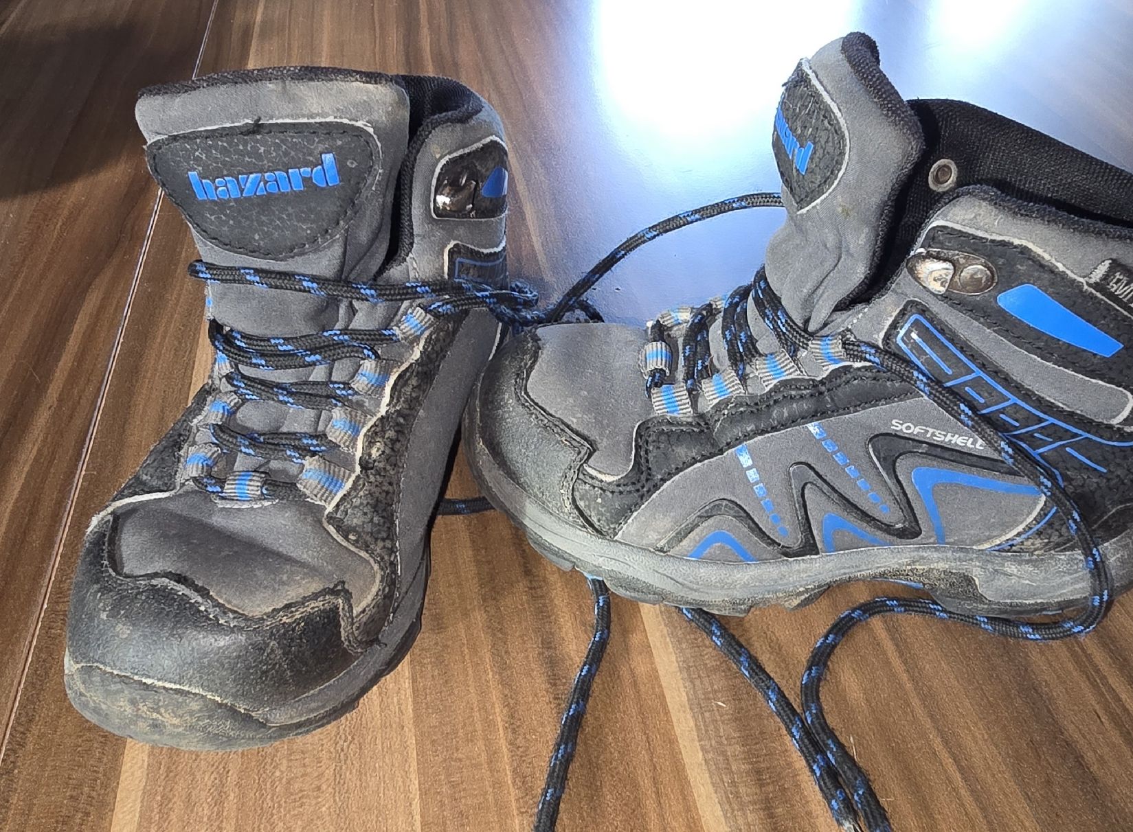 Scarpe per ragazzi: Hazard Outdoorschuhe Grösse 28 – Usato da Aadorf venduto da Blutengel1980
