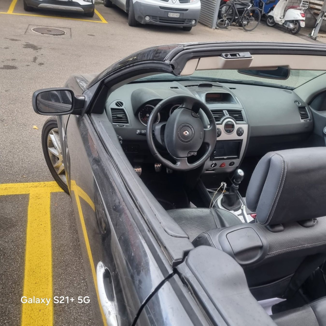 Renault Autos: Renault Mégane 16V Cabriooltwagen – D'occasion à Gasel par Samoira 2