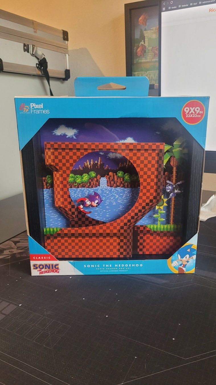Spiele: PixelFrame - Loop Scene - Sonic the Hedgehog (1991) – Neu und originalverpackt aus Zürich von oschance