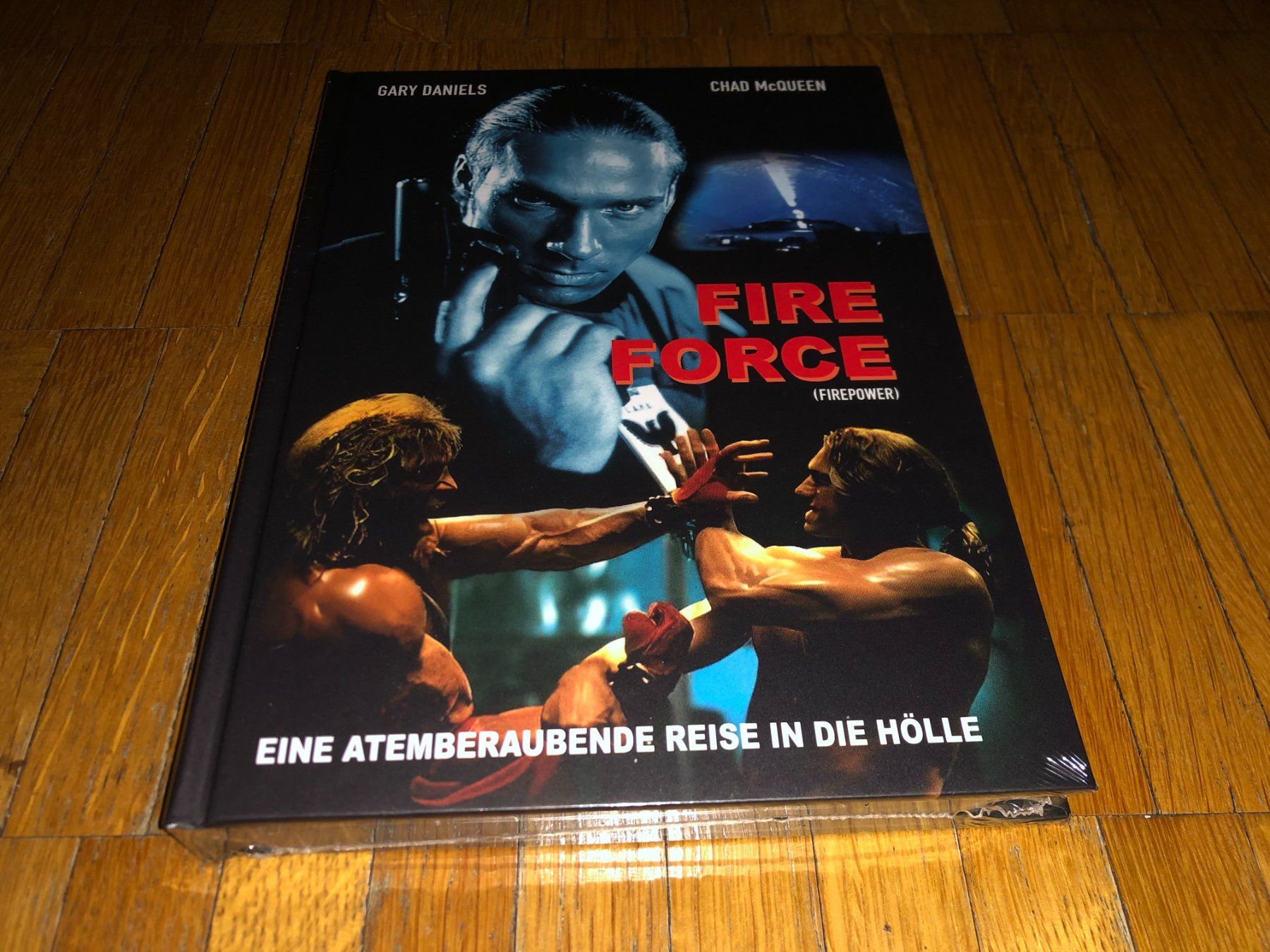 Tutti i DVDs: Fire Force - MEDIABOOK - B - UNCUT – Nuovo e nell'imballaggio originale da Basel venduto da havsok