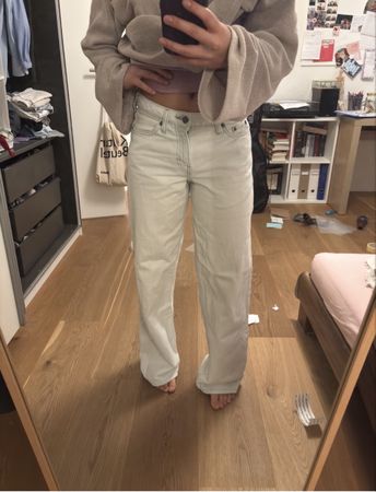 Weekday Damen Jeans hellblau gerade geschnitten gebraucht