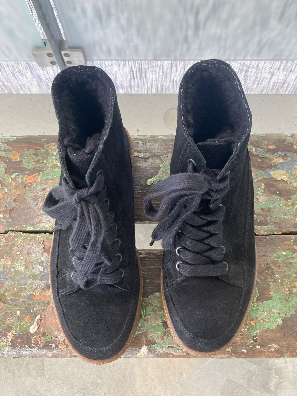 Navyboot Damenschuhe: Sneaker – Gebraucht aus Rorschach von Loonimuh 5