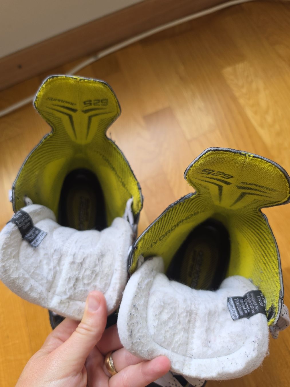 Bauer Schlittschuhe: Bauer Supreme S25 Schlittschuhe, 38 Winterspass! – Gebraucht aus Murten von vip_2j6r 2