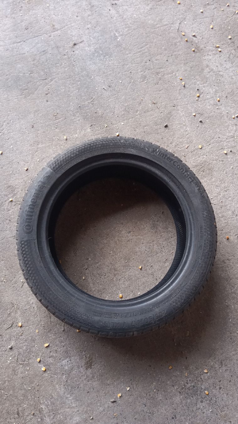 Pneumatici & Ruote complete: Pneu – Usato da Fehraltorf venduto da joe_6mxg