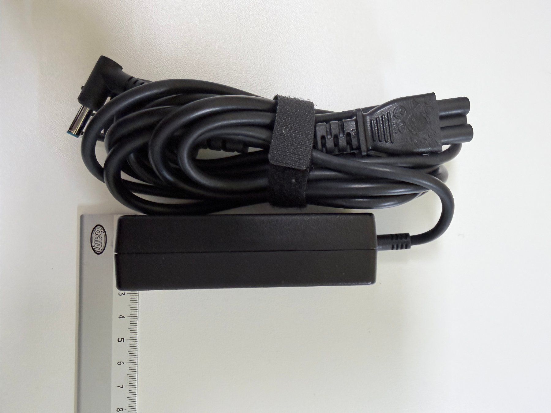 Hewlett Packard Ladegerät: Original HP Notebook Netzteil 45W - Top Zustand! – Gebraucht aus Unterengstringen von hausraus 1