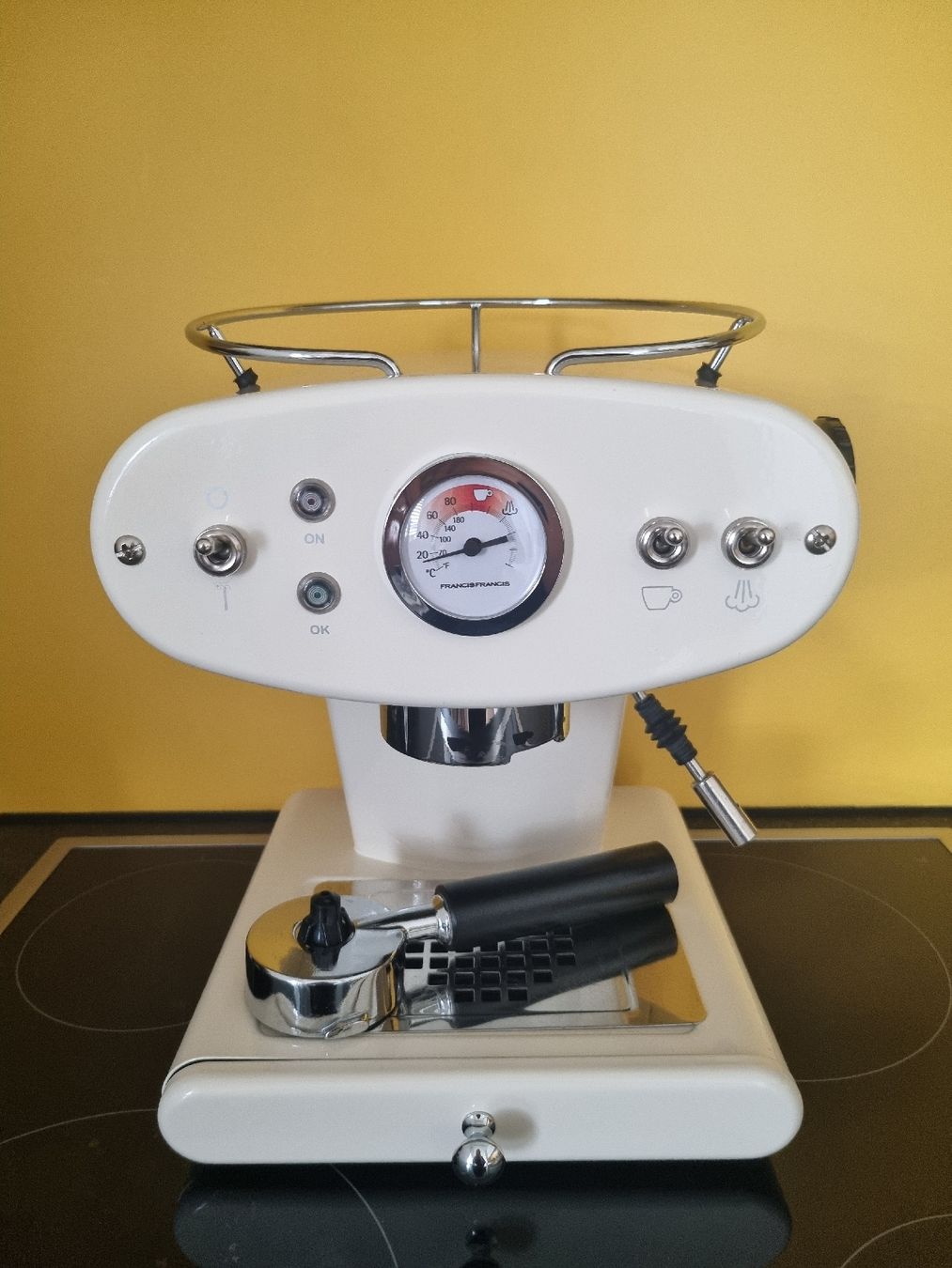 Amici Macchine per caffè & Macchine per espresso: Amici X1 Trio Espressomaschine – Usato da Rebstein venduto da D_Herzog