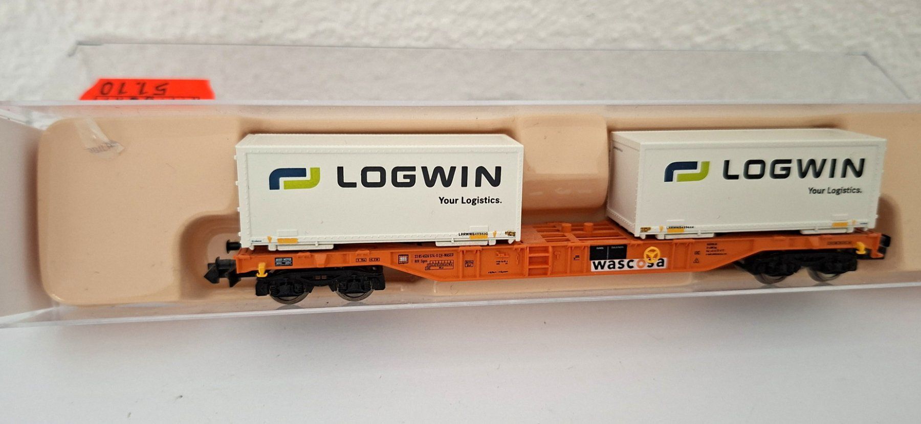 Fleischmann Modellini di ferrovie: Fleischmann  Containertragwagen " LOGWIN " 824402 K – Nuovo (secondo la descrizione) da Biberist venduto da Ntrains 2