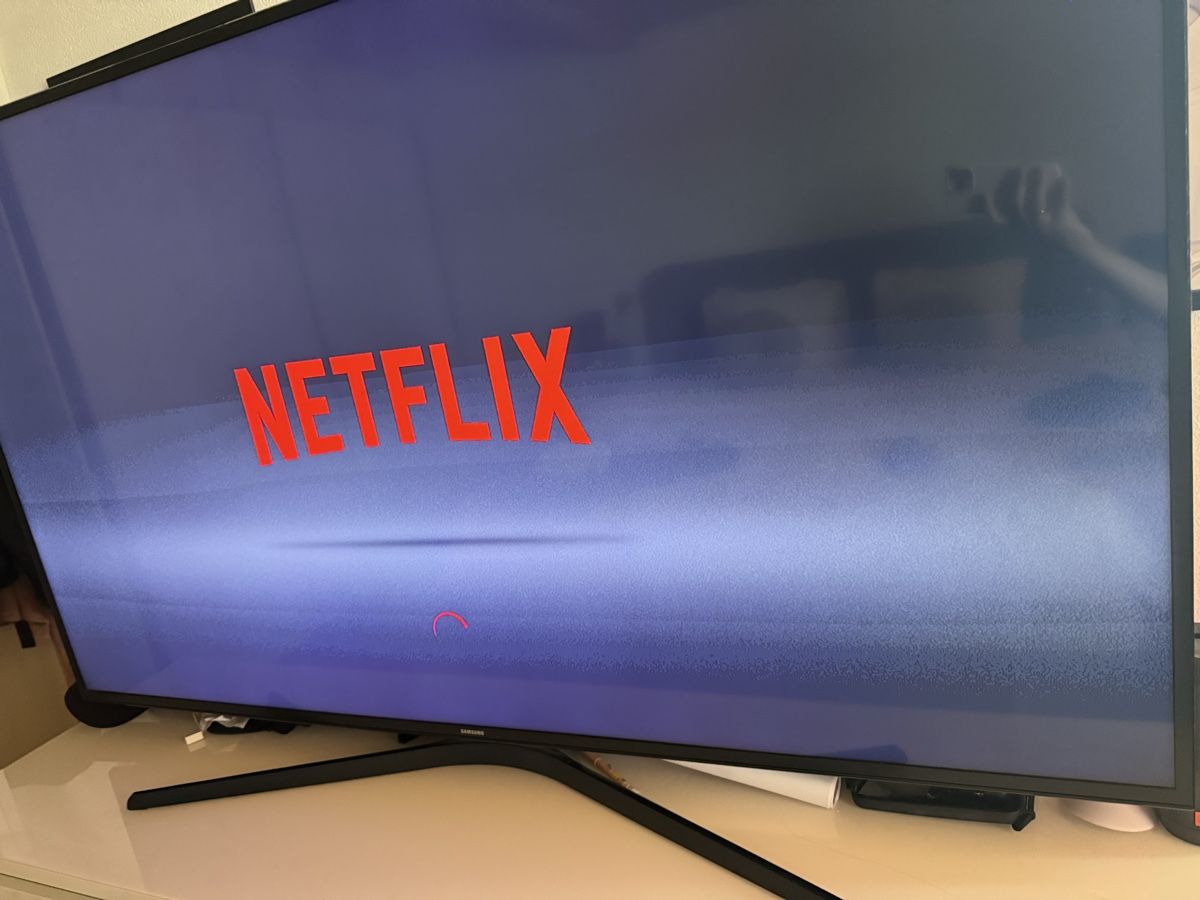 Samsung Appareils TV: Samsung 65” Smart TV  – D'occasion à Dagmersellen par Coelho3 3