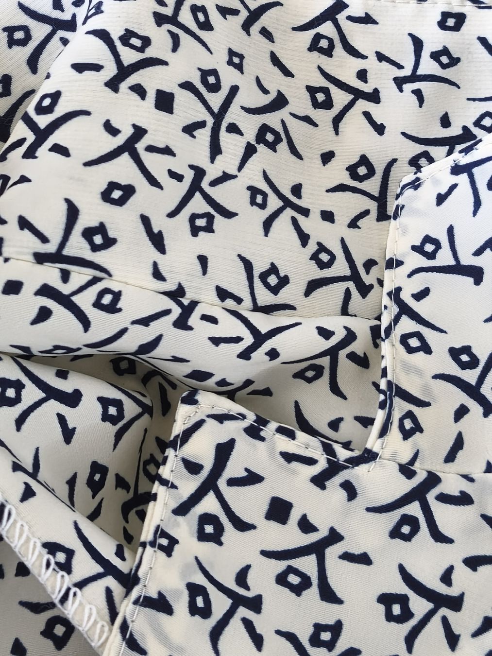 Chemisiers: Bluse Gr.L von PL Couture gemustert – D'occasion à KRIENS par Franzy_Blond10 5