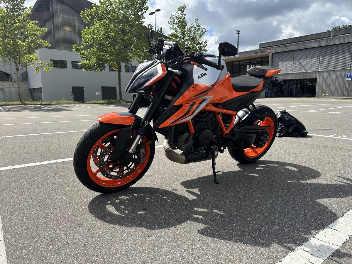 KTM Strada: KTM 1290 Super Duke R EVO | Tech Pack | SC Project – Usato da Bülach venduto da wei_w5tw 1