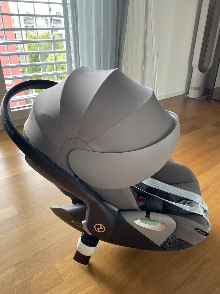 Cybex Seggiolini per auto: CYBEX CLOUD T I-SIZE PLUS  GREY – Usato da Glattpark(Opfikon) venduto da ber_9dym 2