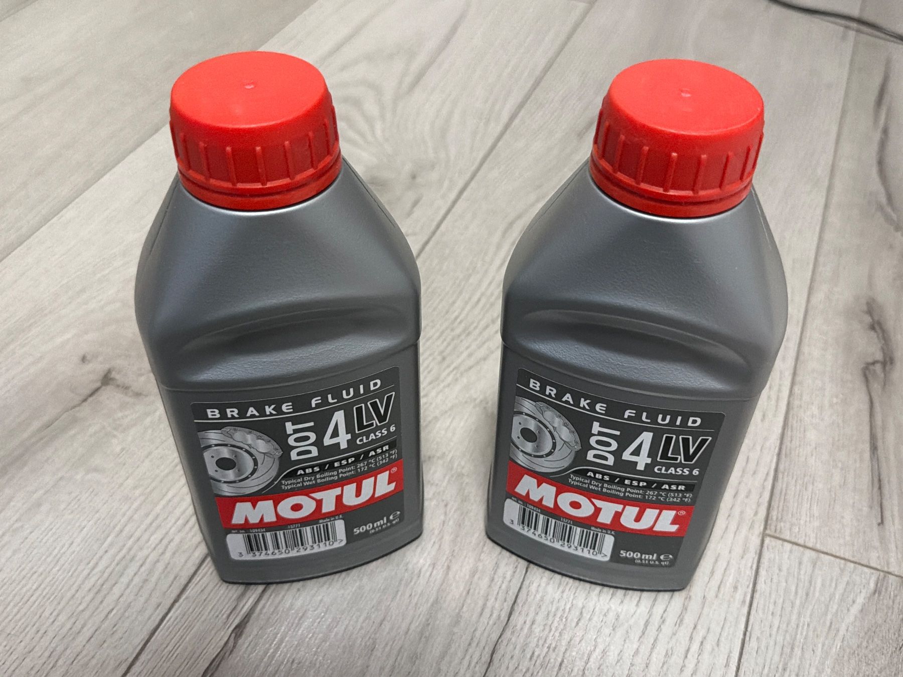 Motul Oli & Additivi: 2x500mL Motul DOT 4 LV – Nuovo e nell'imballaggio originale da Sierre venduto da eva_5zrl