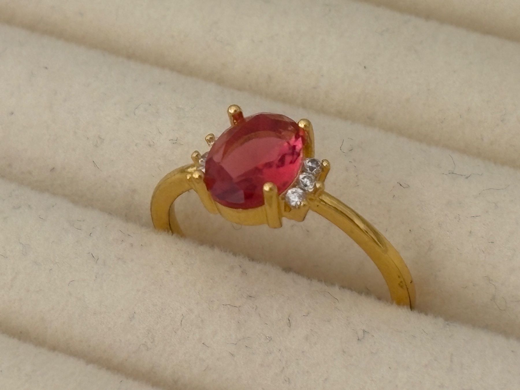 Anelli: Luxus Elegante Gr.19/9 Ring Farbe:  Gold – Nuovo (secondo la descrizione) da Biel-Bienne venduto da Roserosse13 3
