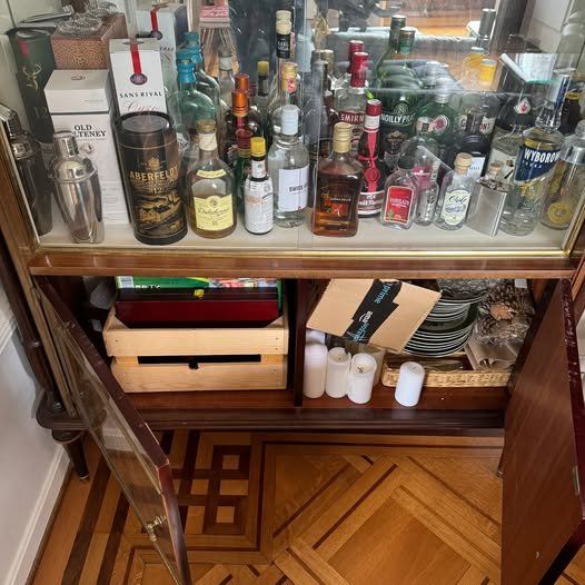 Vetrine: Bar - buffet - vitrine vintage – Usato da VEVEY venduto da prussian_blue 2