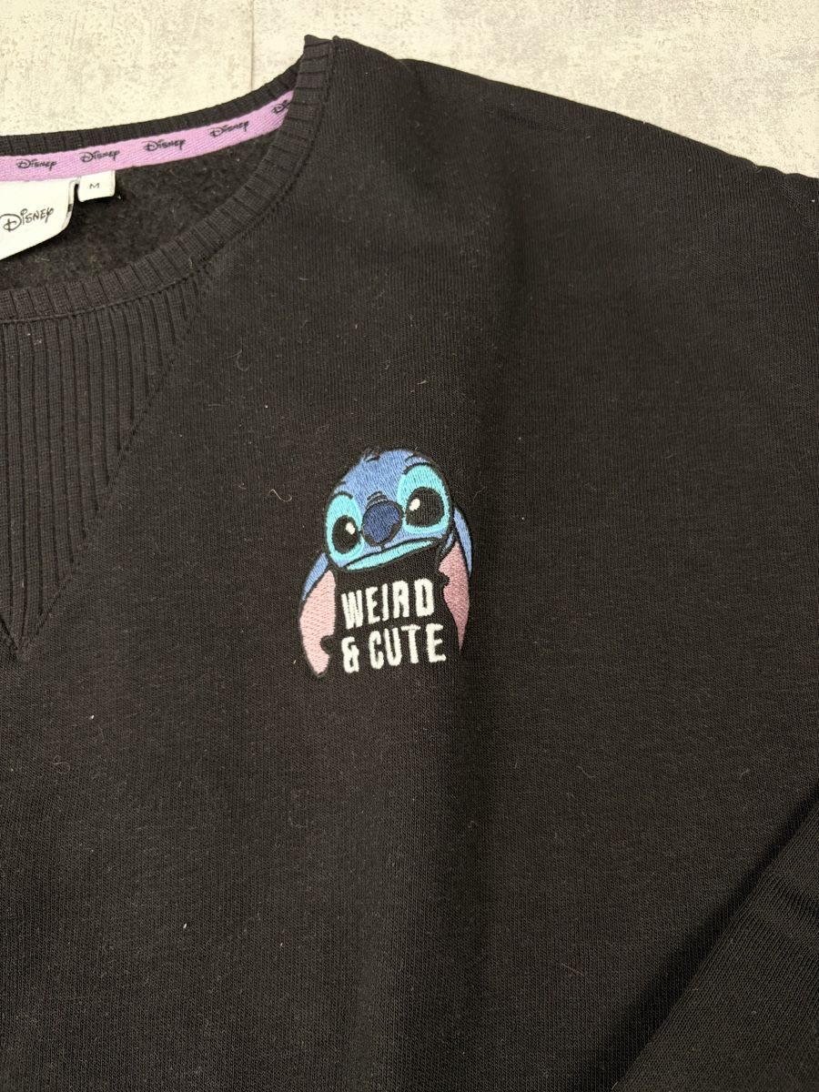 Pulls & Sweat-shirts: Pull Disney Stitch Noir - Taille M – Neuf (Voir description) à Neuchâtel par aliceguins 1