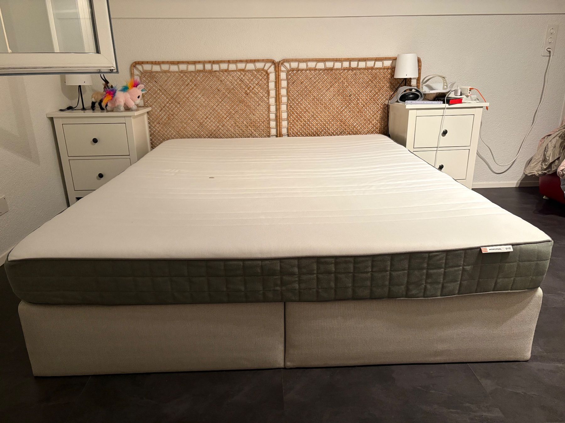 Ikea Letti: Ikea boxspringbett 160 mit oder ohne Matratze – Usato da Reichenburg venduto da libewei