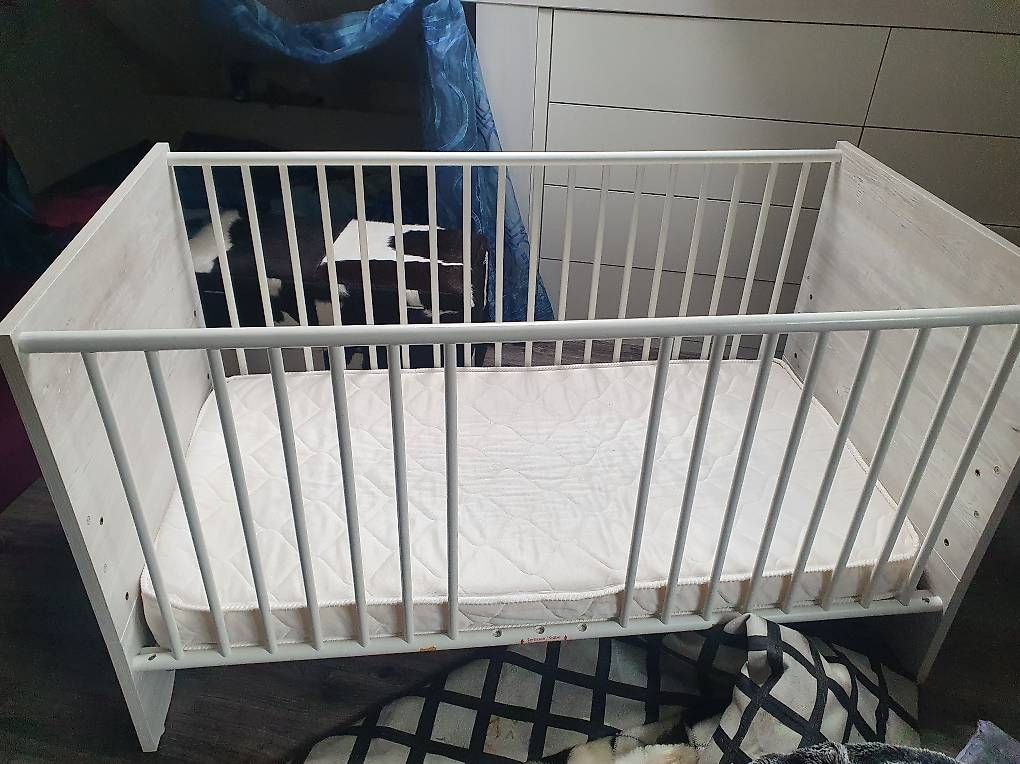 Letti: Kinderbett 70x140cm  – Usato da Goldingen venduto da Zeyla08 2