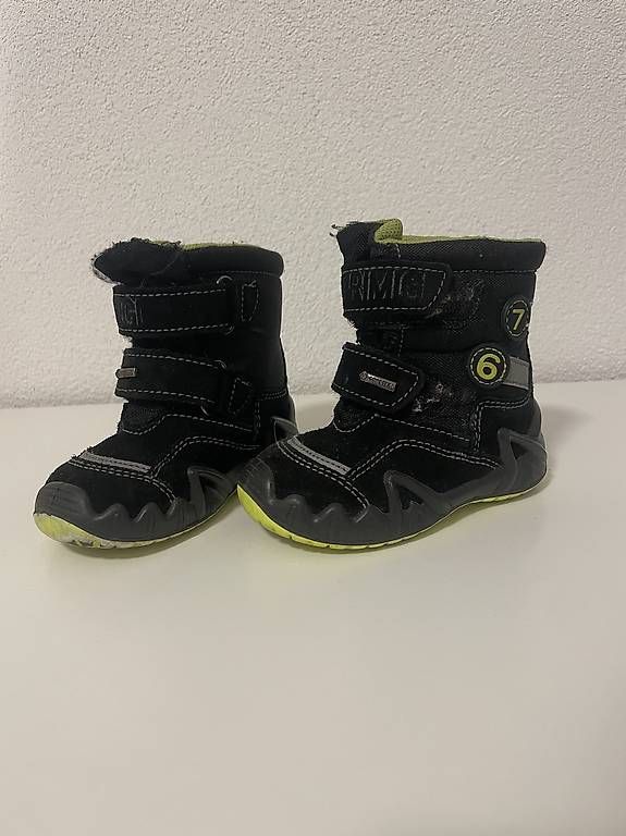 Scarpe per ragazzi: Primigi Kinder-Winterstiefel GORE-TEX | Gr. 21 – Usato da Glis venduto da SabrinaXA