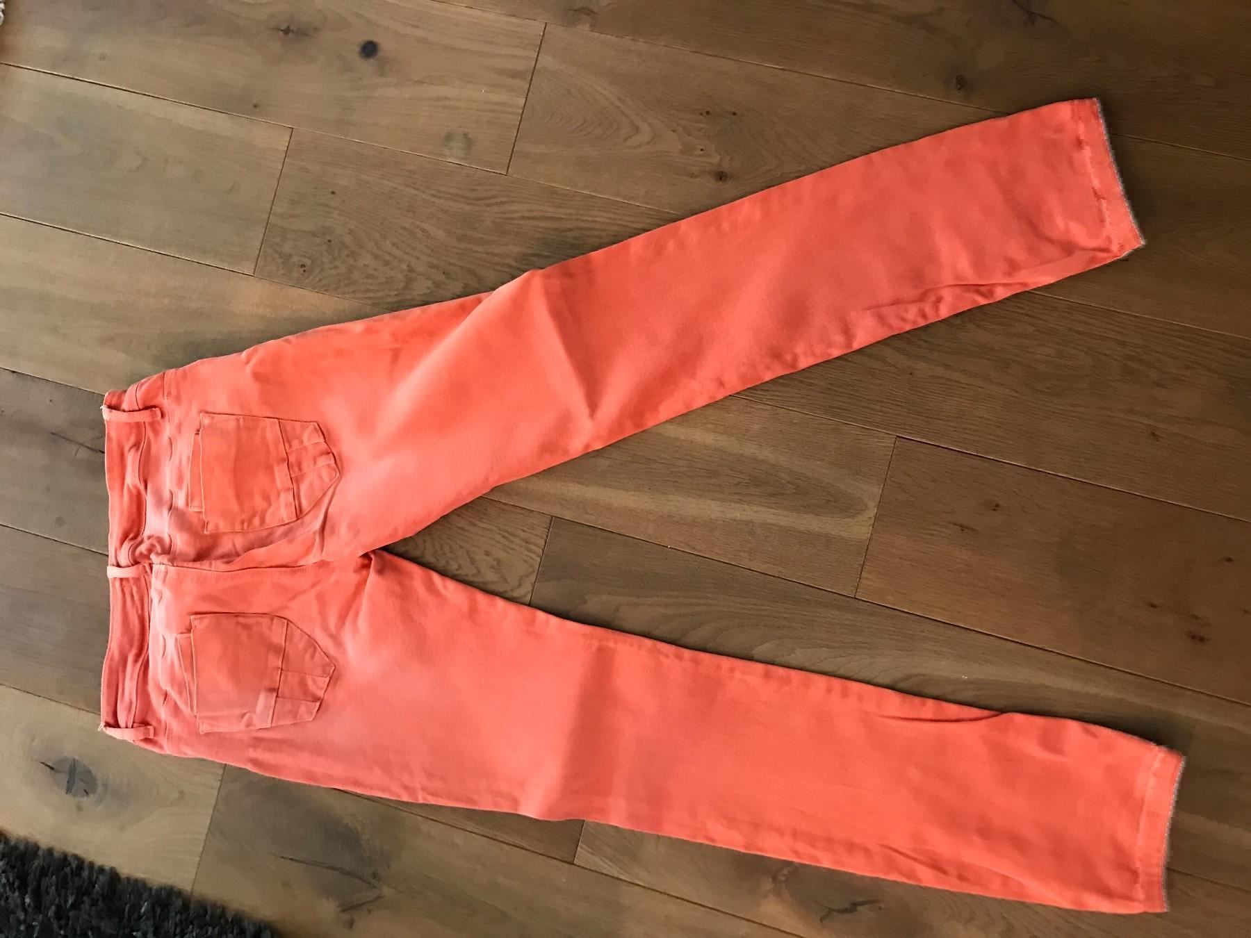 Jeans: Jeans orange von Conley Gr. M – Gebraucht aus Mauren von SB1606 1