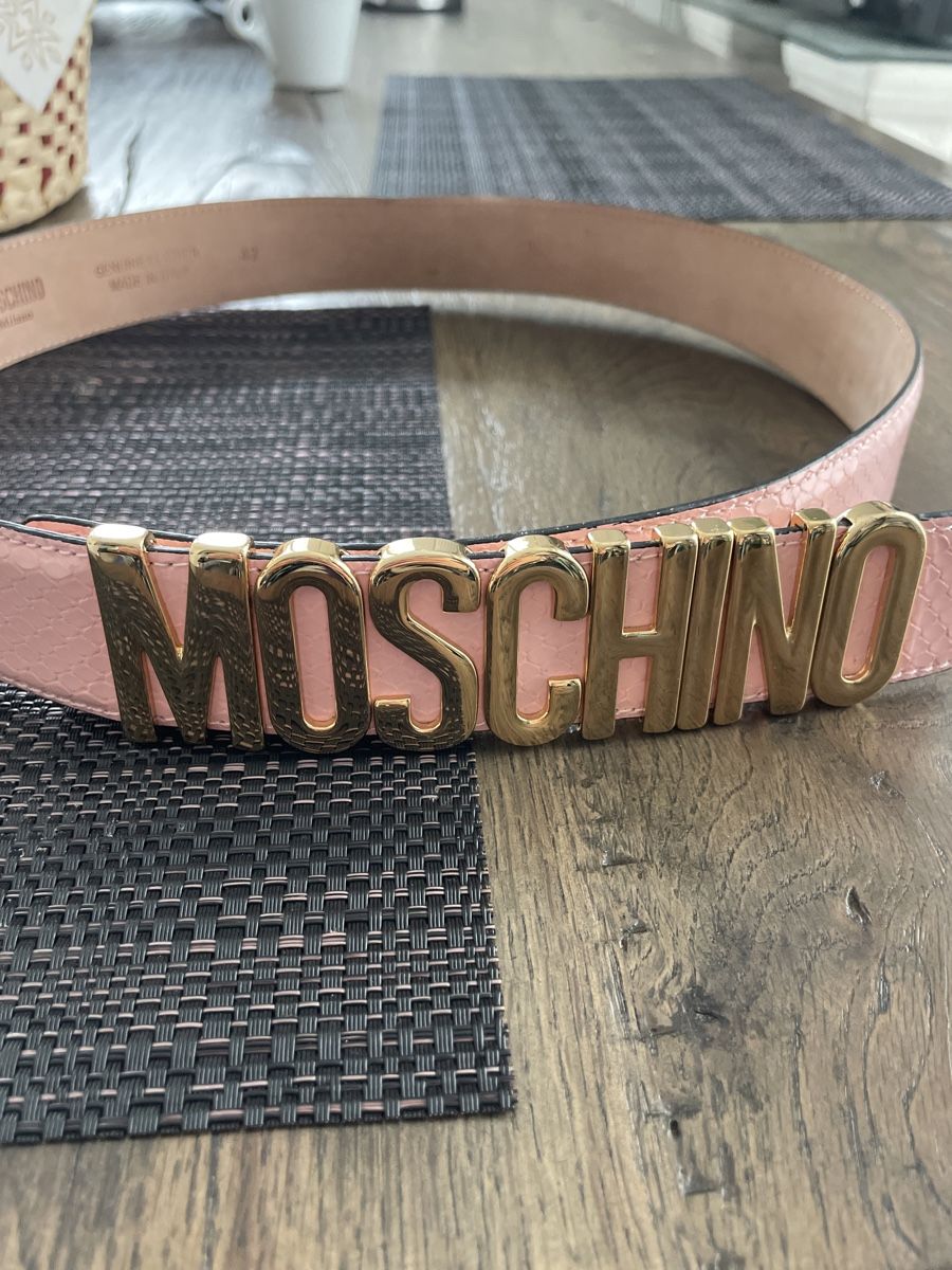 Moschino Cinture: MOSCHINO Gürtel – Usato da Zunzgen venduto da mel_y6w2 6