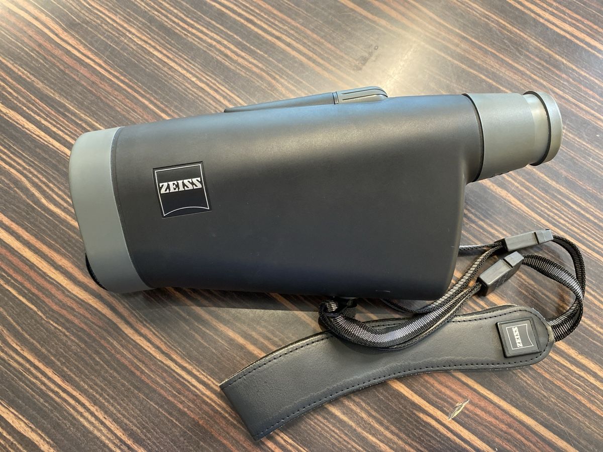 Zeiss Binocoli: Zeiss Mono 20x60s mit Bildstabilisator – Usato da Zürich venduto da KochphotoAG