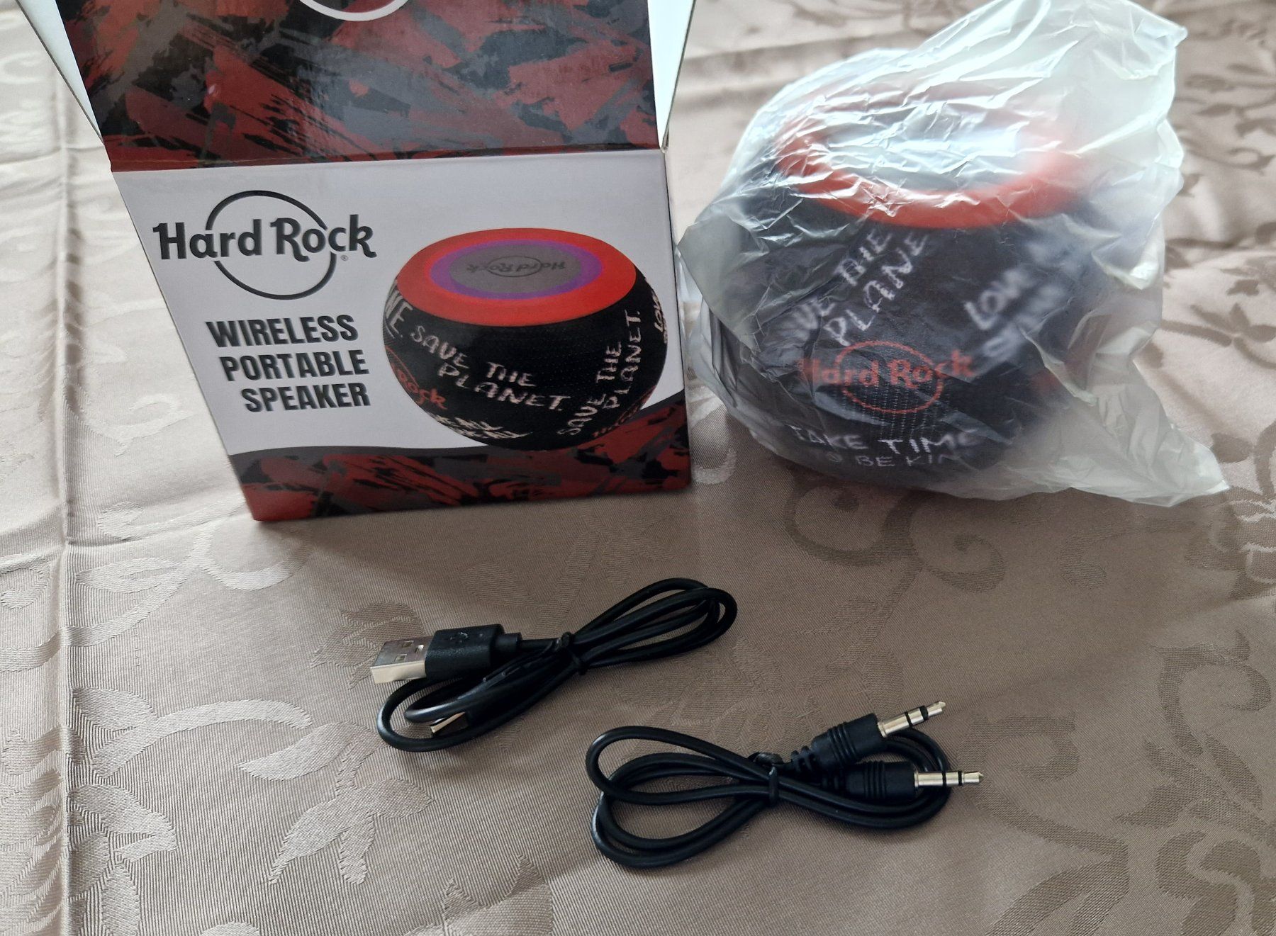 Casse acustiche: Hard Rock Wireless Lautsprecher LED NEU!! – Nuovo e nell'imballaggio originale da Zürich venduto da sirstians000 3