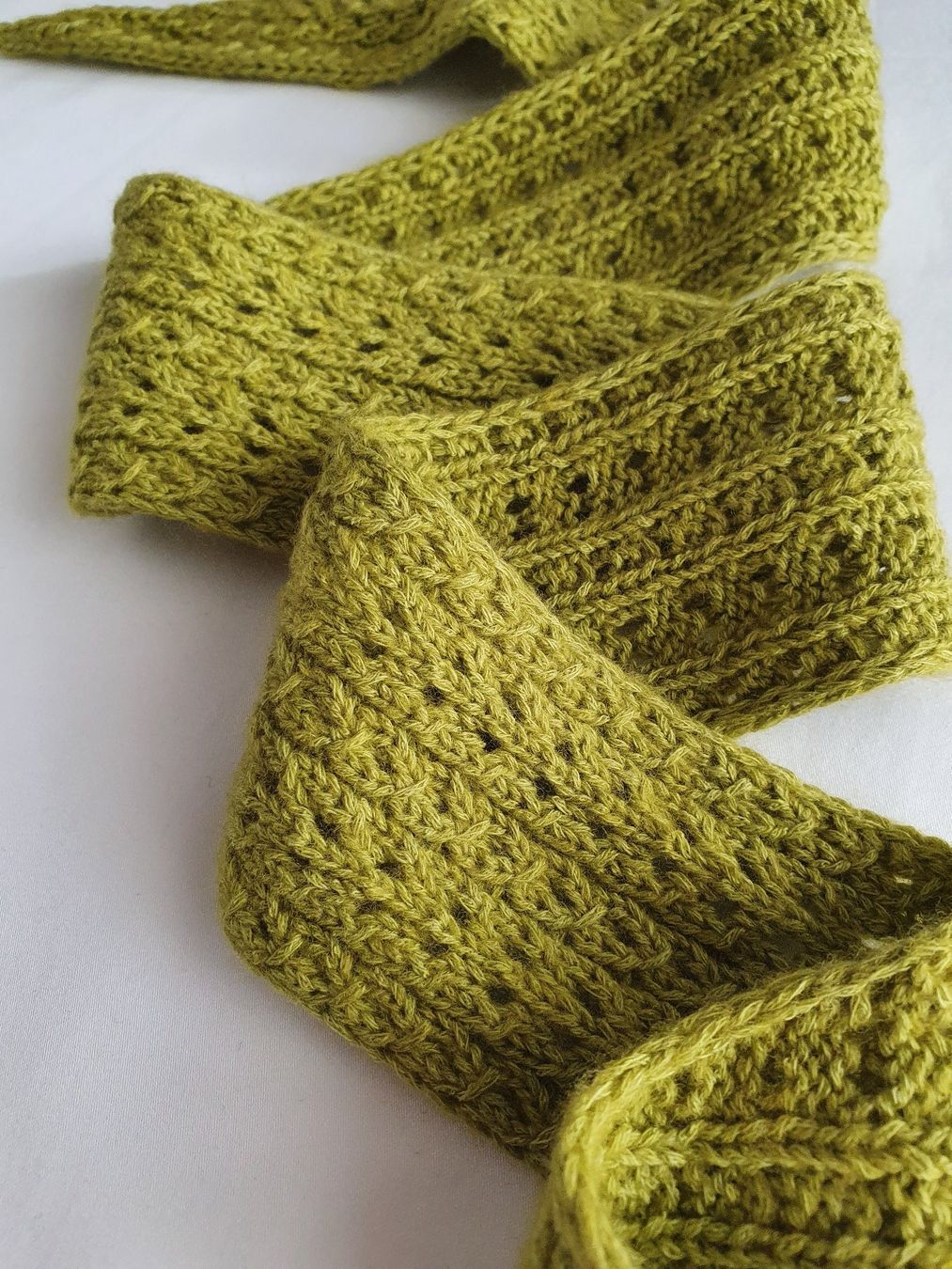 Foulard & Sciarpe: Mini scarf, Strickschal, Handgestrickt, Unikat, Geschenk – Nuovo e nell'imballaggio originale da Neunkirch venduto da Sandramay 2