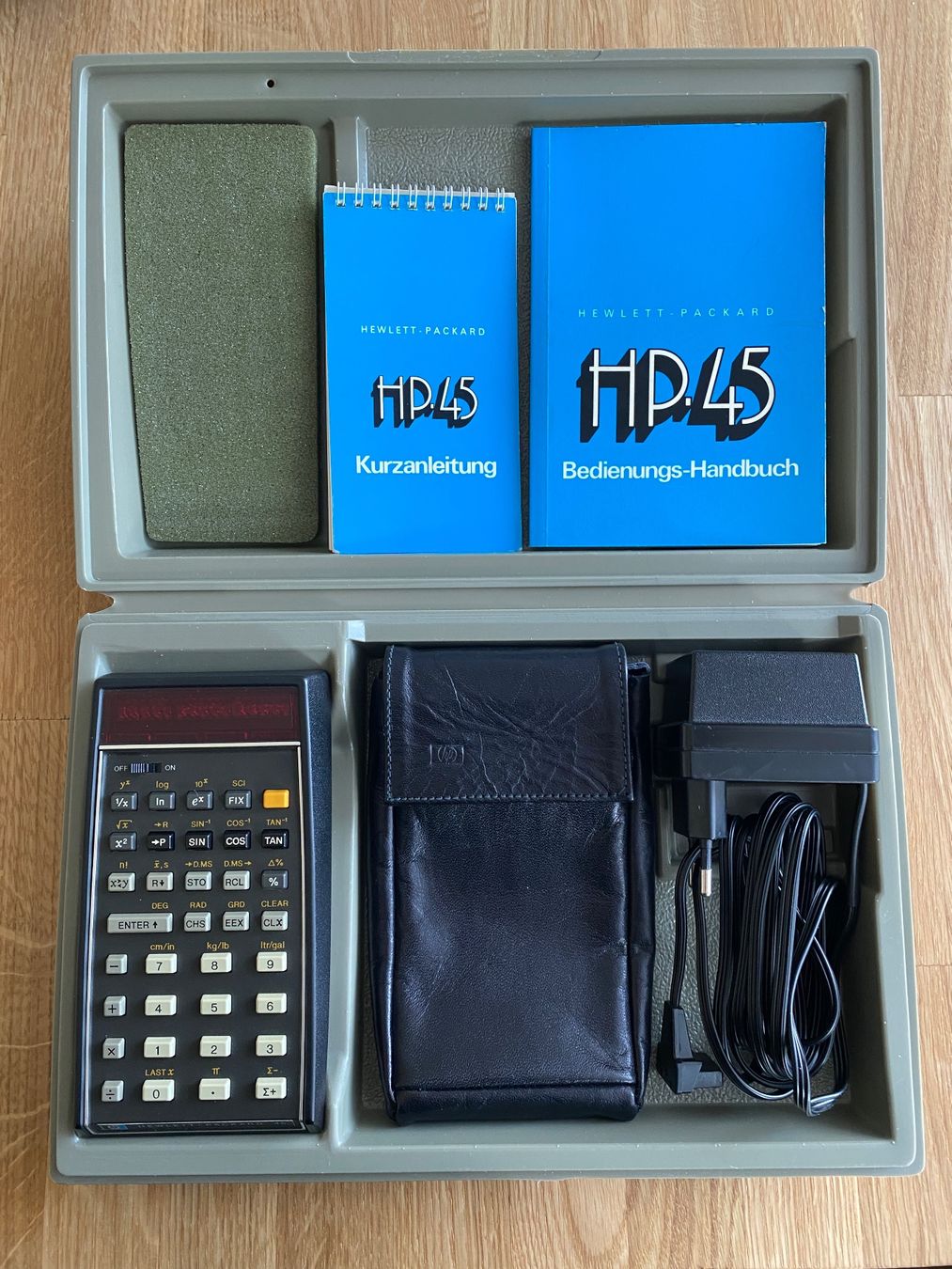 Taschenrechner: HEWLETT PACKARD WISSENSCHAFTLICHER RECHNER 1974 – Gebraucht aus Stäfa von ROLMUDUB 2
