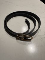 Massimo Dutti black leather belt XS/75cm gold buckle good co