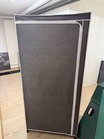 Mottenschrank