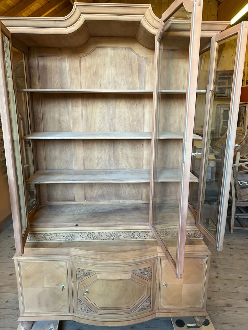 Vetrine: ART 1043-G Vitrine sablé – Usato da Pont-La-Ville venduto da BCMGLEAL 2