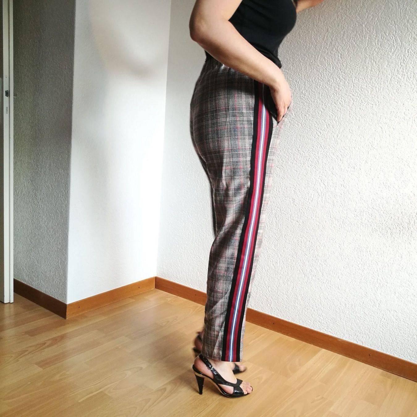 Pinko Pantalons: Pantalon Pinko / Pinko Hose – D'occasion à Martigny par Lea_lucci 1