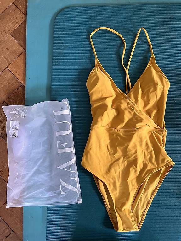 Costumi da bagno & Bikini: Badekleid von Zaful – Usato da Langnau i. E. venduto da NoraBrodbeck