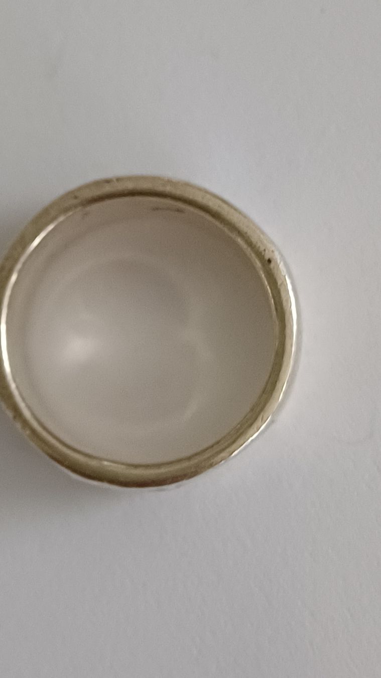 Anelli: Silberring mit hellem Steinbesatz, ein Hingucker – Usato da Arlesheim venduto da savina01 2