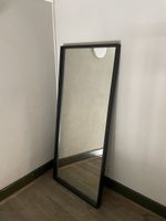 NISSEDAL Spiegel, schwarz – 65 × 150 cm