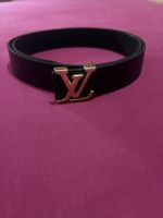 Gürtel Louis Vuitton LV Logo schwarz akzeptabler Zustand