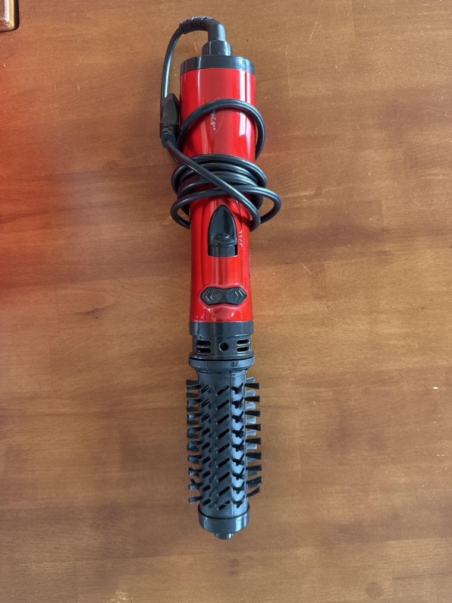 Sonstige Haarpflege: Brosse cheveux rotative à air chaud – Neu (gemäss Beschreibung) aus Chardonne von amonney 1