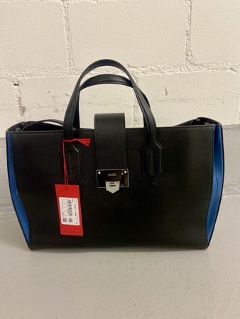 Hugo Boss Tasche Neu!