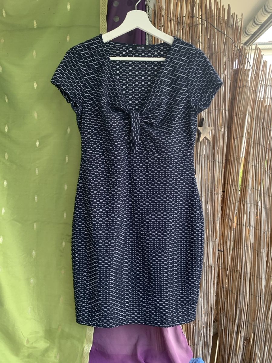 Guess Kleider: Guess Kleid Grösse L – Neu (gemäss Beschreibung) aus Kriens von selina024