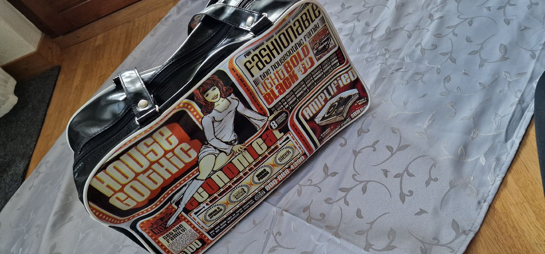 Borse: Retrotasche – Usato da Romanshorn venduto da REALJessiB 1