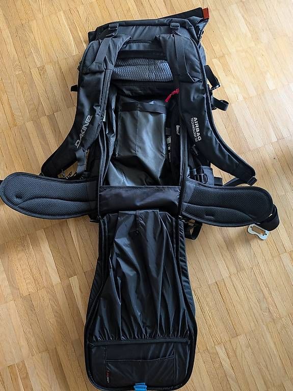 Dakine Zaini: Dakine  Poacher RAS 36L – Usato da Chur venduto da TiBr 2