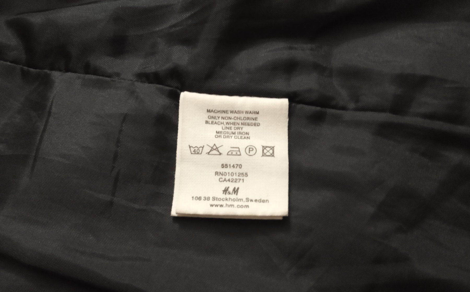 H&M Giacche: DAMENJACKE von H&M – Usato da Chur venduto da Rodanisa 4