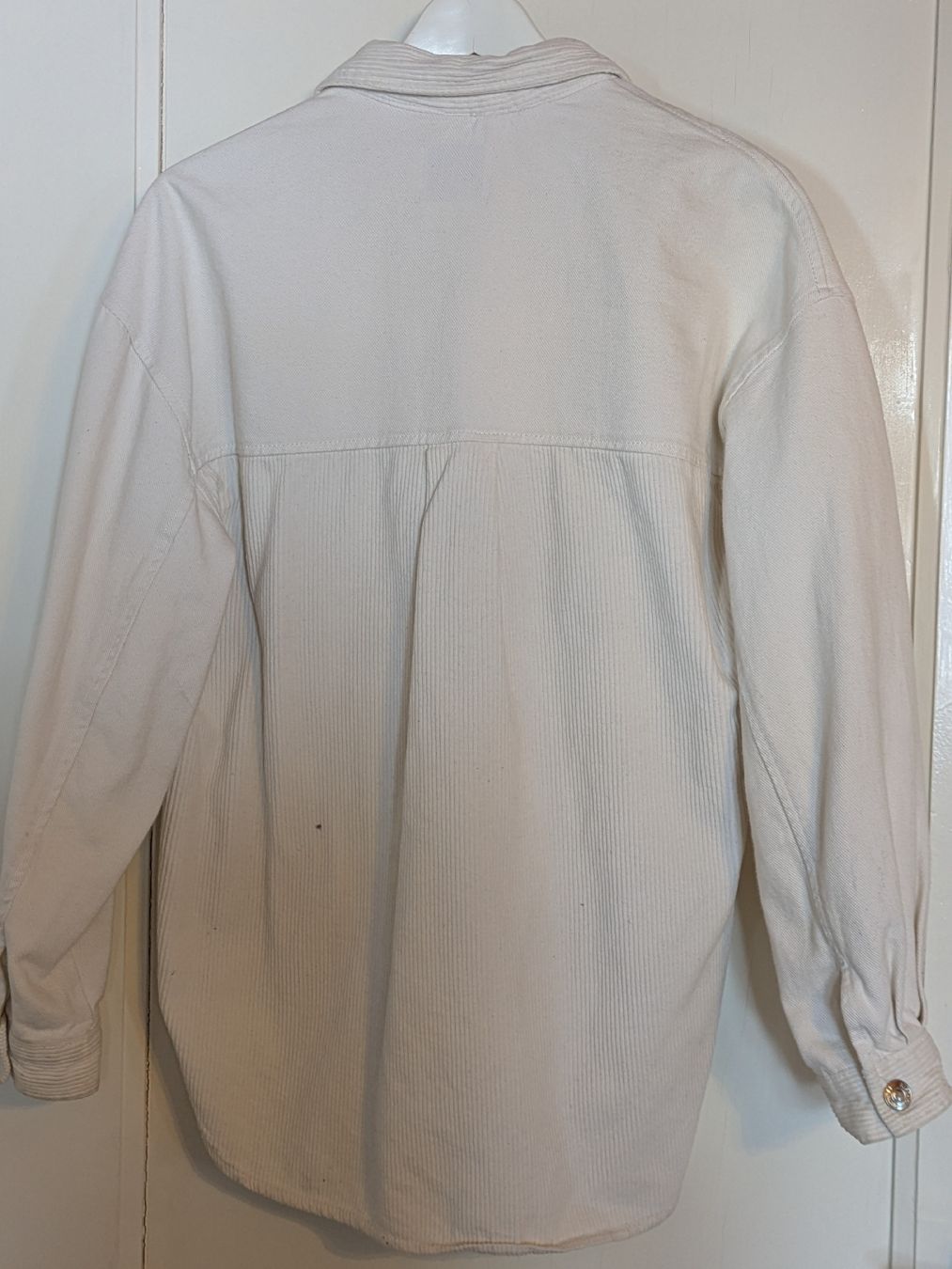 Bershka Camicette: Cord/Jeans - Hemd, Grösse S – Usato da Schwyz venduto da Magdalena86 1