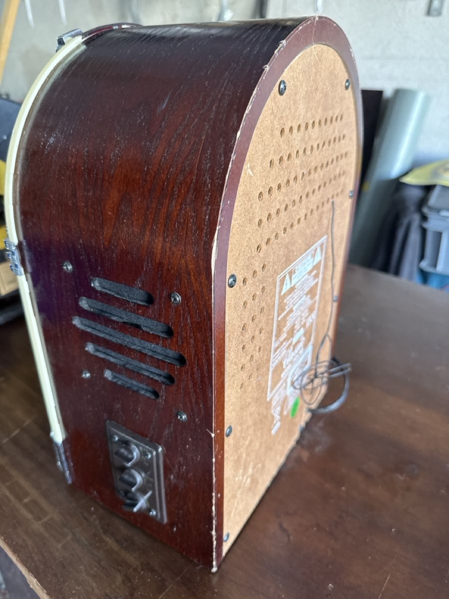 Jukebox: Jukebox radio cd – Difettoso da Bouveret venduto da vit_br9v 2