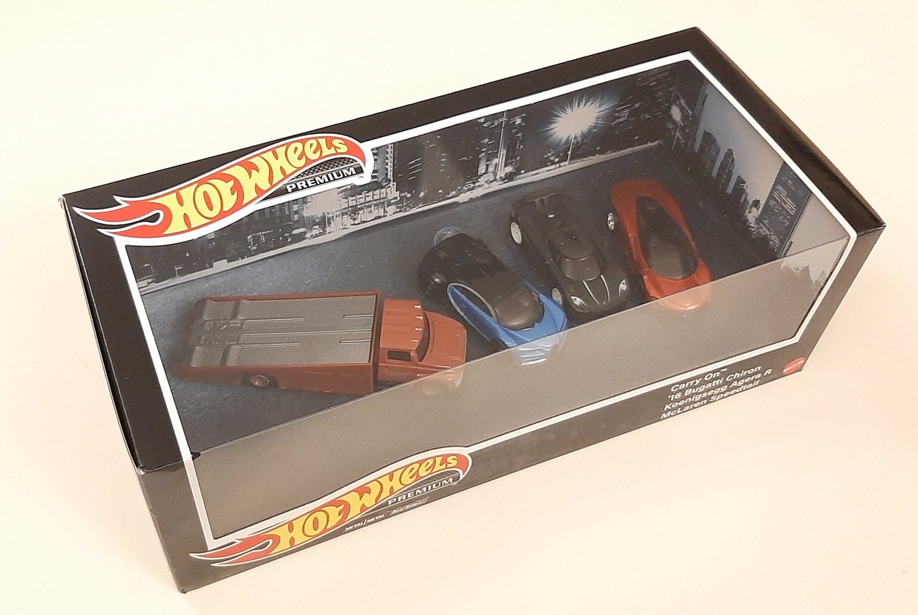 Hot Wheels Modellini d'auto: Hot Wheels Premium Collector 4er Set – Nuovo e nell'imballaggio originale da Regensdorf venduto da 8Collect