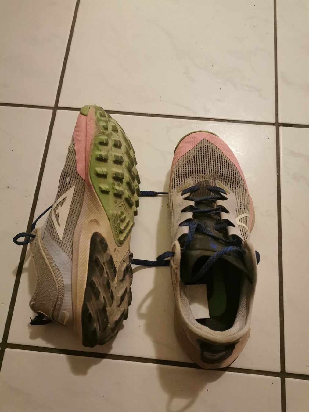 Scarpe da uomo: Nike trails – Usato da Fribourg venduto da chi_j8yw
