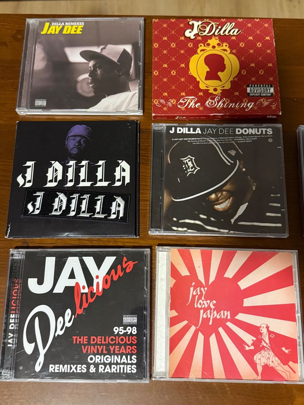 CD: Lot of 10 J Dilla CD + Patch J Dilla – Usato da Delémont venduto da cpop 1