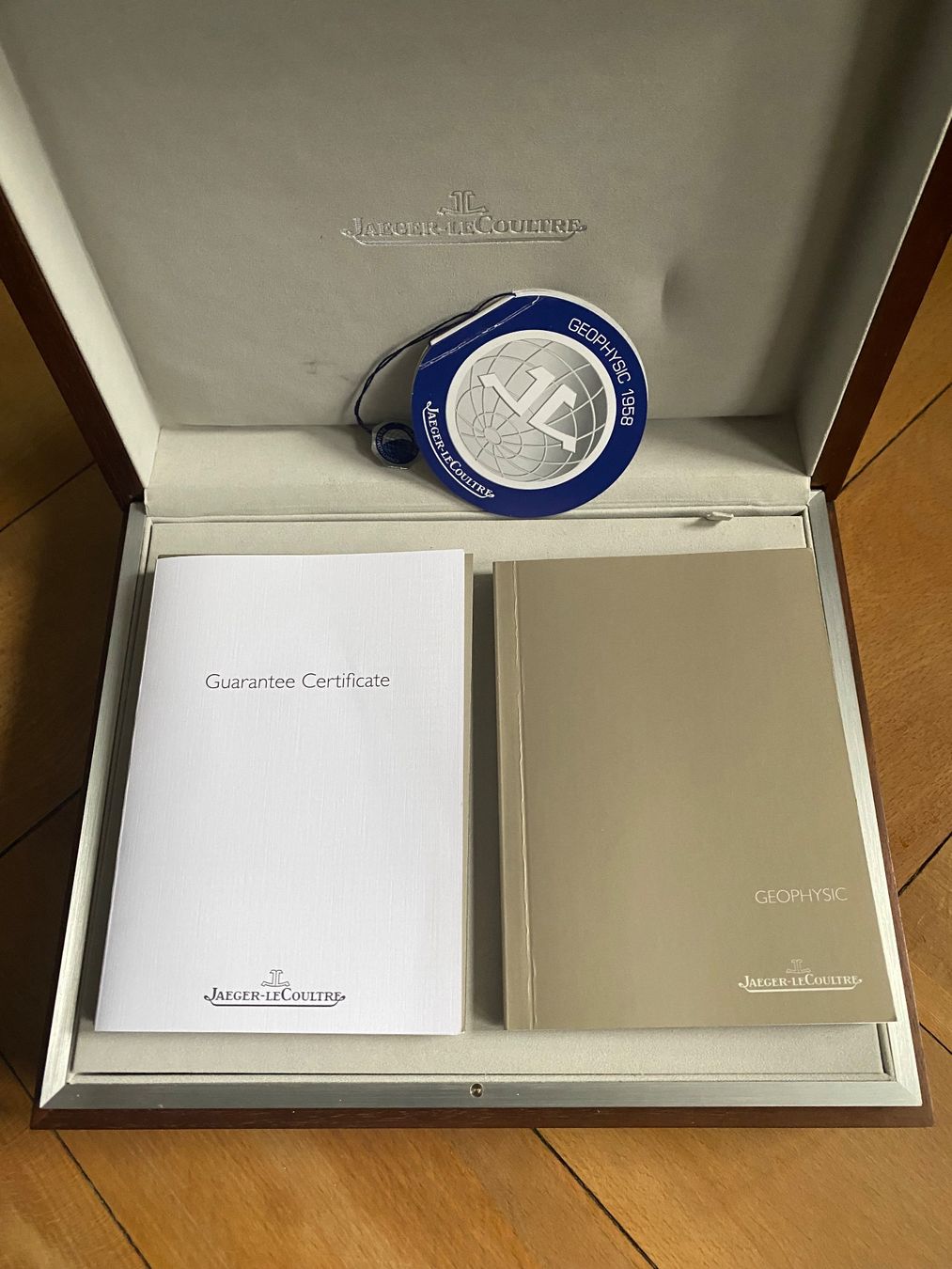 Jaeger-Lecoultre Orologi: Jaeger-LeCoultre | Geophysic 1958 | 2014 | Limited edition – Usato da Bern venduto da Nautilus14 5
